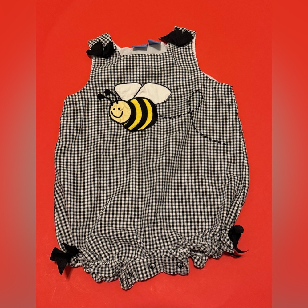 Seersucker Busy Bee 24 months 24m romper Baby Crew Girl ribbon bows Summer